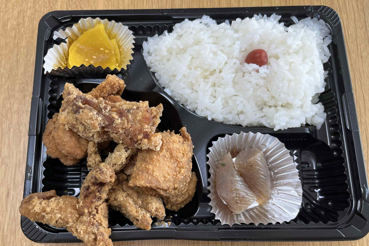 【YYKおかんのYAKI鶏】白鷺公園から徒歩2分！400円のサクサク唐揚げ弁当がコスパ最強